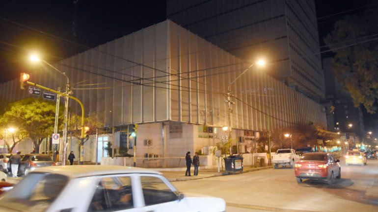 La obra tiene un avance importante. La grúa será desmontada hoy y por eso cortarán la calle.