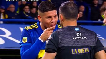 Marcos Rojo se calentó con Fernando Espinoza. Marcos Rojo se calentó con Fernando Espinoza.