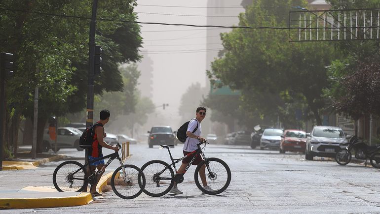 Pronóstico de calor y viento para el resto de la semana.