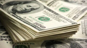 El dólar blue volvió a superar los $200
