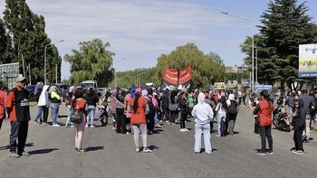 las reacciones en las redes sociales tras el levantamiento del piquete en el puente carretero las reacciones en las redes sociales tras el levantamiento del piquete en el puente carretero