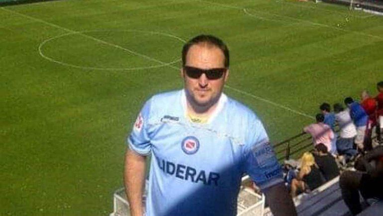 Toto Resa y Dios lo escucha: su Bicho puntero en fútbol, su Español invicto en básquet