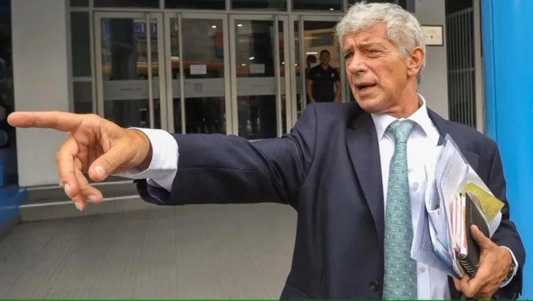 Mariano Cúneo Libarona, ministro de Justicia, apuntado por un escándalo que desmintió rápidamente. Mariano Cúneo Libarona, ministro de Justicia, apuntado por un escándalo que desmintió rápidamente.