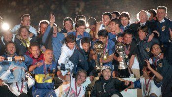 boca en la cima del mundo: la charla que unio al equipo para ganar la final sonada boca en la cima del mundo: la charla que unio al equipo para ganar la final sonada