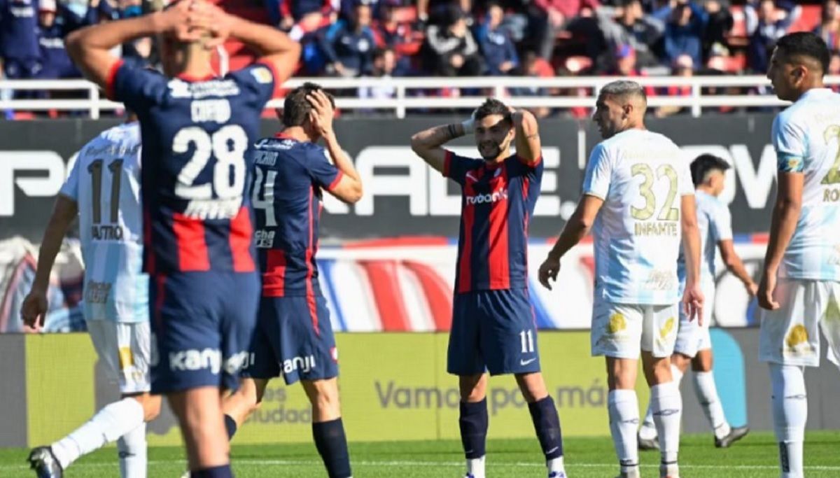 San Lorenzo cometió errores graves y perdió contra el Decano en el Nuevo Gasómetro el último fin de semana.&nbsp;