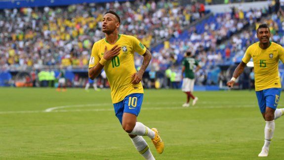Neymar brilló en Brasil y se llevó todos los aplausos del público carioca.&nbsp; 