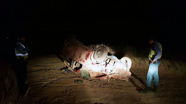 Tres personas heridas tras un vuelco sobre la Ruta 17