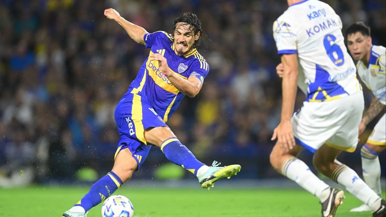 Cavani tuvo una situación similar a la que erró con Alianza Lima.