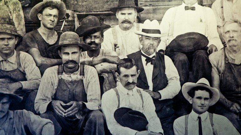 La historia oficial indicaba que un destilador le había enseñado a Daniel el secreto de este whisky