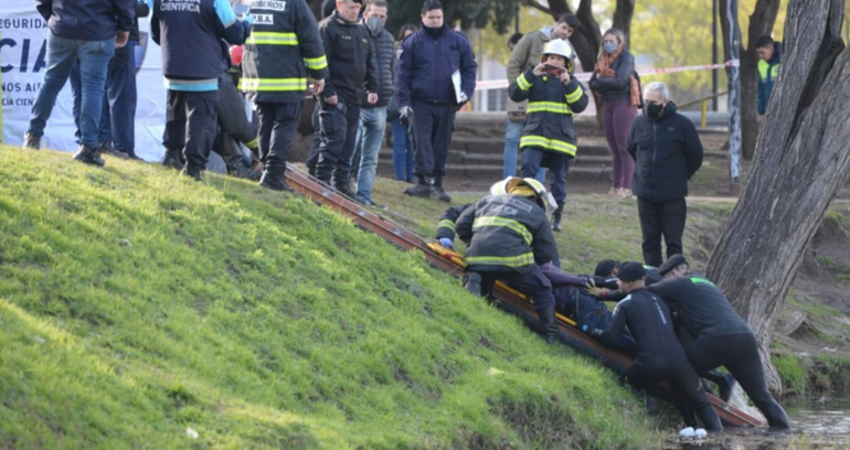 Horror en el Río de la Plata: hallaron el cuerpo de una mujer flotando