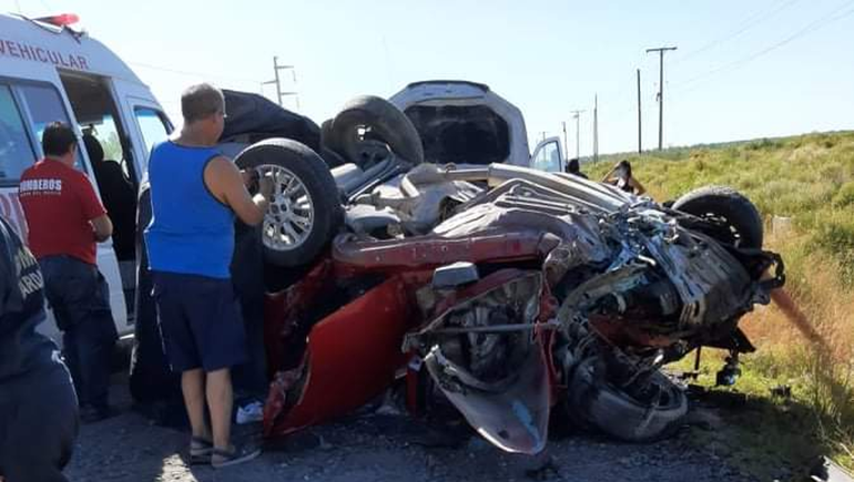 El remís accidentado era de El Chañar y realizaba viajes a las zonas rurales