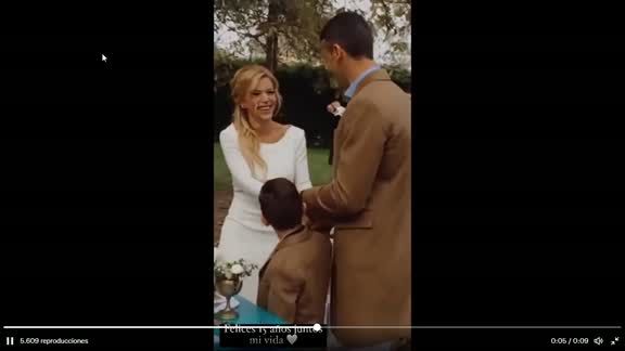 Evngelina Anderson le dedicó una tierna historia de Instagram a Martín Demichelis por los 15 años de amor.