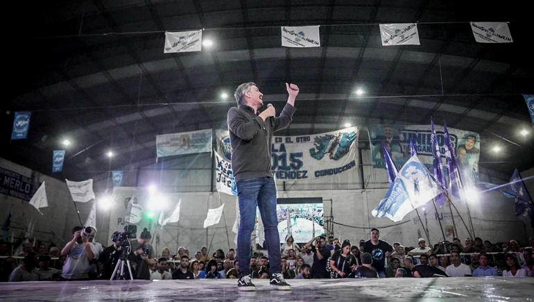 Máximo Kirchner: Hay que cortarla con las pendejadas de la televisión