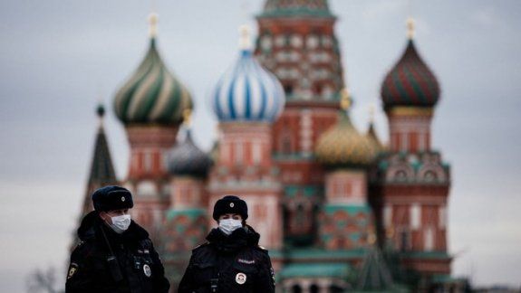 Rusia no puede parar el avance del virus: hoy registró 10.633 nuevos infectados