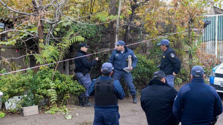 Ordenan capturar al joven que mató para robar la jubilación