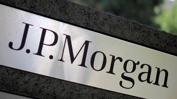 El JP Morgan recomienda a sus inversores ahora esperar hasta que pasen las elecciones en Argentina. 
