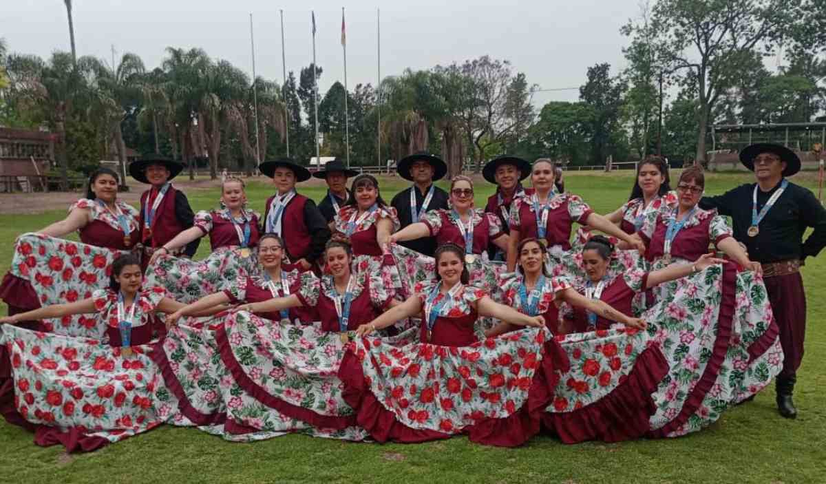 Bailarines del norte neuquino competirán en certamen internacional