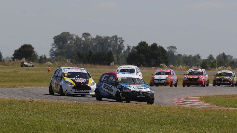 Rossomanno y un debut alentador en  el Turismo Pista