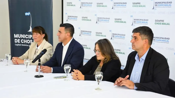 Acto en la sede permanente de la UNCo en Chos Malal.