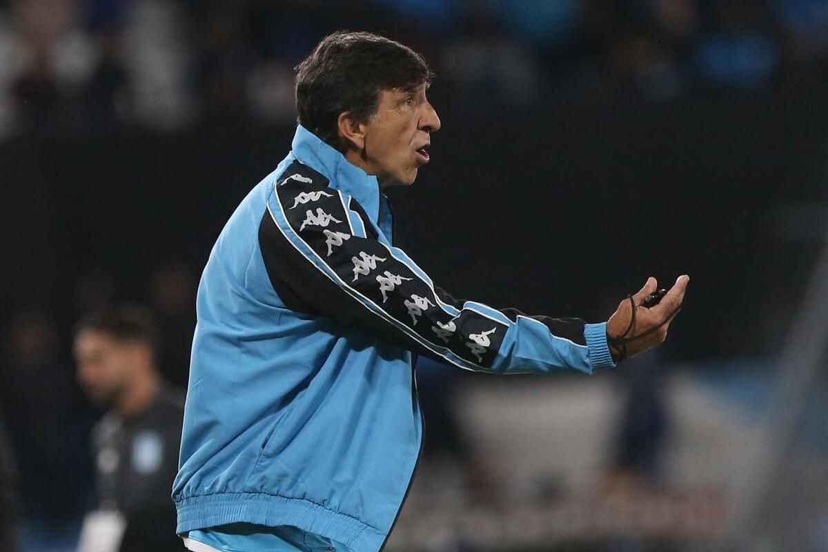 La desgarradora reacción de Gustavo Costas tras la eliminación de Racing