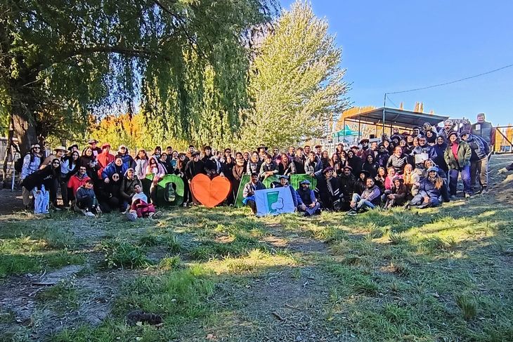 Futuros técnicos de la Patagonia compitieron en genética, sanidad y bienestar ovino. Futuros técnicos de la Patagonia compitieron en genética, sanidad y bienestar ovino.