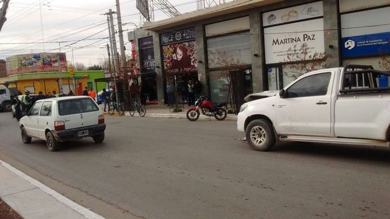 Lo siguió y lo atacó con un machete por rozarle la camioneta