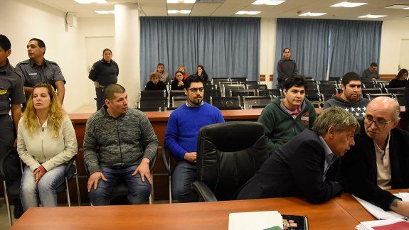 Prisión perpetua para los asesinos