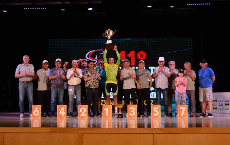 Culminó la 11° edición de la Vuelta Ciclística de Cutral Co