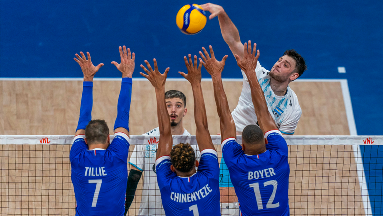 Argentina superó 3-1 a Francia y sumó tres unidades en la VNL.&nbsp;