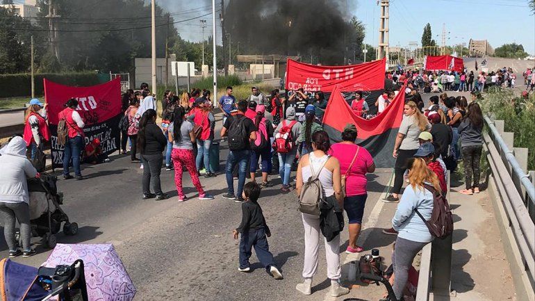 Organizaciones sociales levantaron el corte y se normaliza el tránsito en los puentes