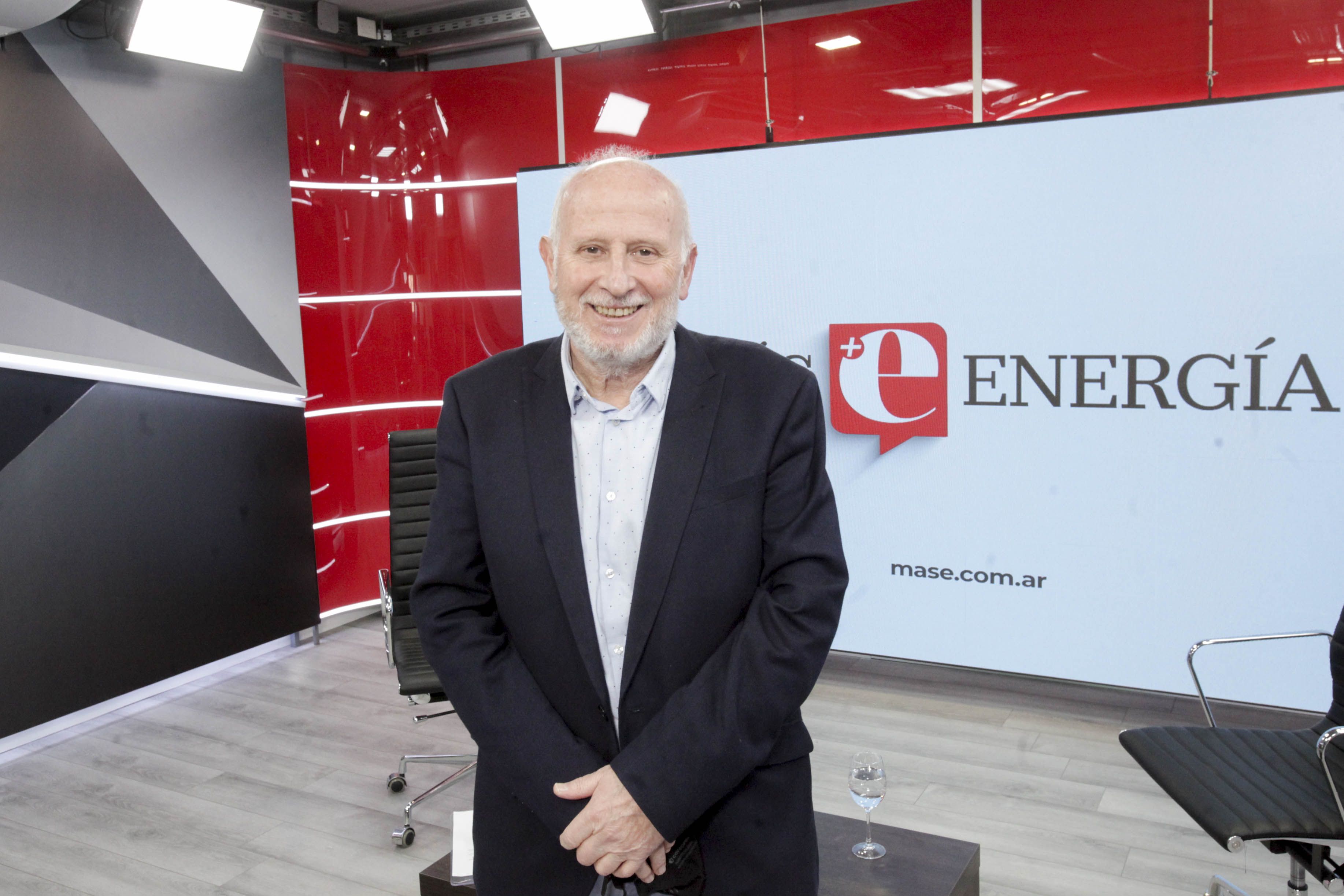 El Alamito: gestionan el ingreso de los paneles solares de China