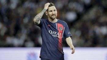lionel messi se despidio del psg entre silbidos y con una derrota lionel messi se despidio del psg entre silbidos y con una derrota