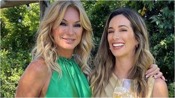 una angelita conto que se dijeron yanina latorre y estefi berardi en el corte una angelita conto que se dijeron yanina latorre y estefi berardi en el corte