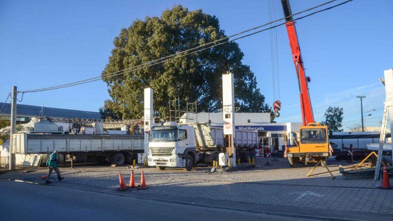 La estación de servicios de GNC que está desmontando el empresario mendocino apretado por la UOCRA.