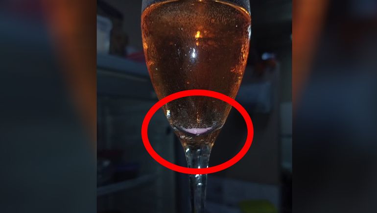 Puso una pastilla en el vaso de una mujer, los mozos se dieron cuenta y viralizaron la situación