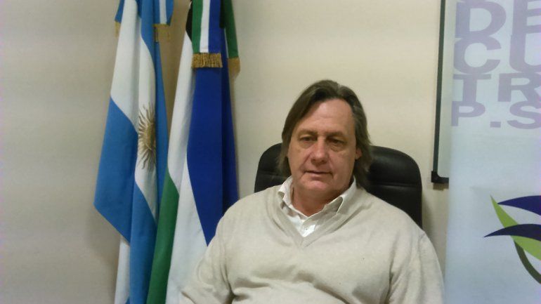 Para paliar la crisis: Catriel quiere que le den un área petrolera