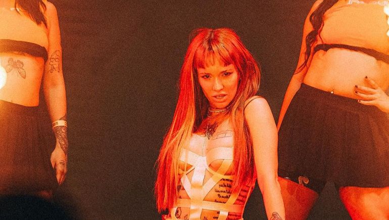 La Joaqui en acción, una cantante que explota su sensualidad. Foto: Instagram @lajoaqui. La Joaqui en acción, una cantante que explota su sensualidad. Foto: Instagram @lajoaqui.