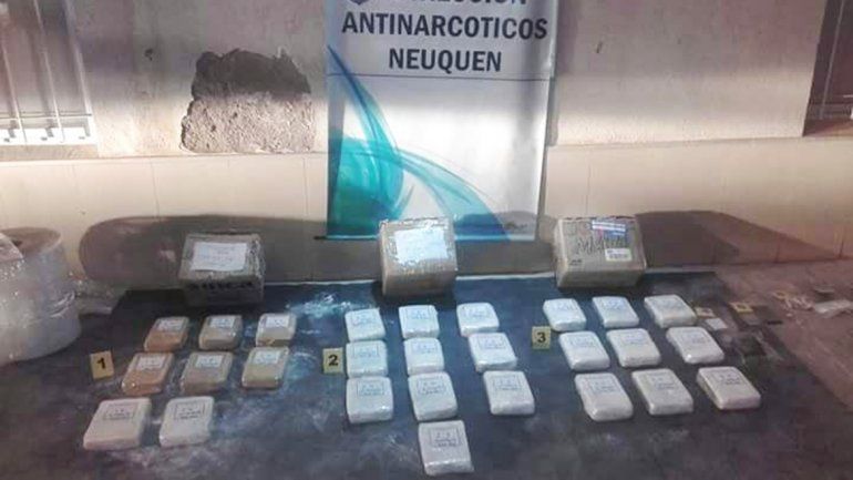 La Policía secuestró 20 kilos de drogas en Añelo