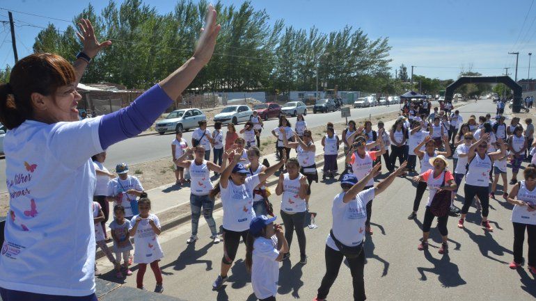 Las mujeres del oeste caminaron por la no violencia