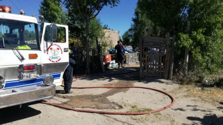 Dos nenes que dormían murieron al incendiarse su casa en Roca