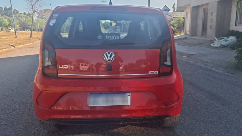 Una conductora giró y atropelló a una anciana en Centenario