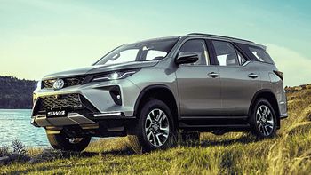 Toyota SW4, un SUV robusto que comparte plataforma con la Hikux. Foto: Toyota Argentina Toyota SW4, un SUV robusto que comparte plataforma con la Hikux. Foto: Toyota Argentina