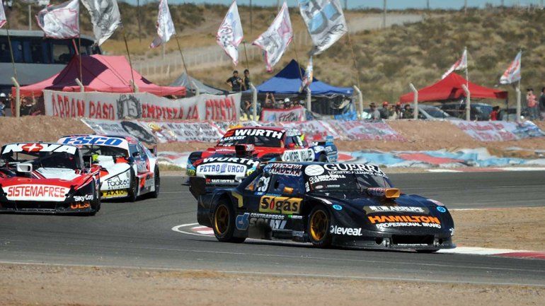 La segunda fecha del TC se corrió en Centenario y miles de personas disfrutaron de la fiesta.