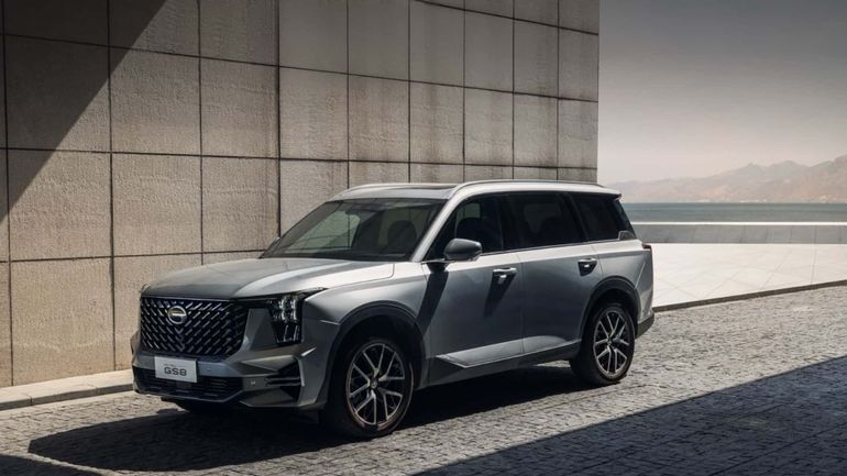 GS8, un SUV grande con tracción integral. GS8, un SUV grande con tracción integral.