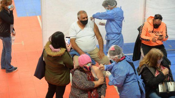 En imágenes: así fue la exitosa jornada de vacunación en Neuquén