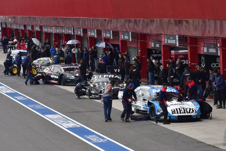 La zona de boxes del circuito de Termas de Río Hondo. 