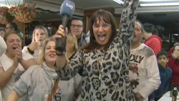 Una movilera se enteró al aire que había ganado el Gordo de Navidad