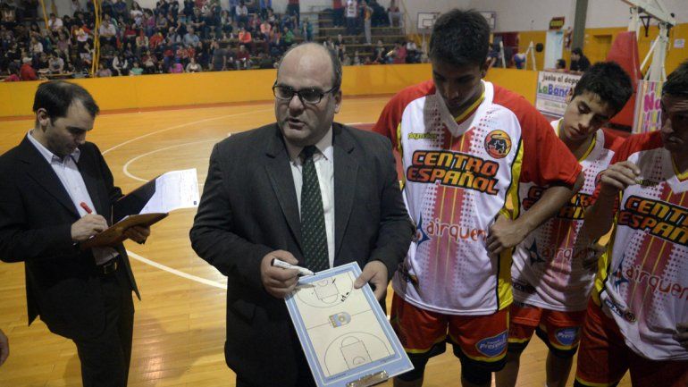 Centro Español viajará el domingo a Córdoba para jugar el martes.