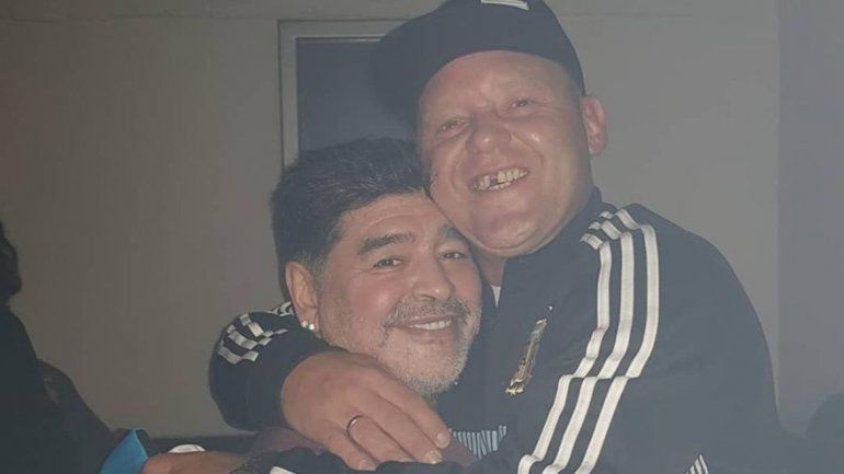 Maradona cantó, estuvo a los picos con El Pepo e insultó a Macri