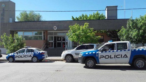 Ladrón le robó las llaves de su casa y a la noche quiso entrar